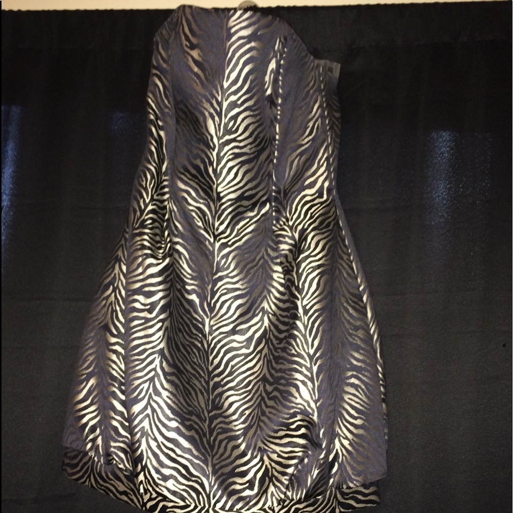 Jessica McClintock Platinum Bubble Strapless Dress